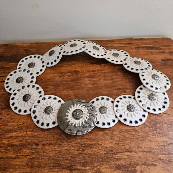 Western Concho Belt White Faux Leather Circles Silver Floral Medallions Large - Picture 5 of 7